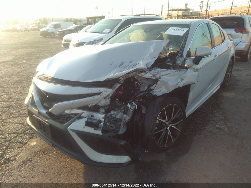 2022 TOYOTA CAMRY SE VIN: 4T1G11AK3NU012575