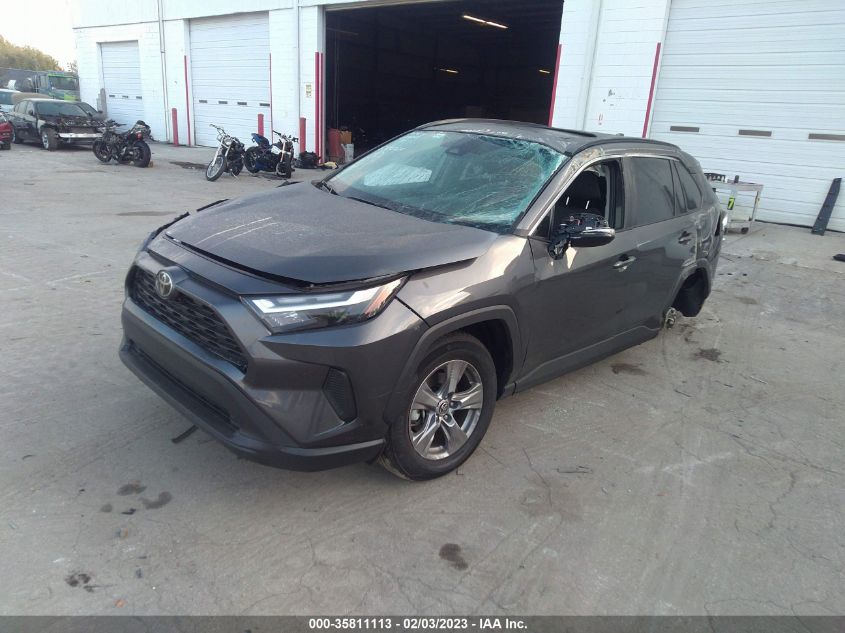 2022 TOYOTA RAV4 XLE VIN: 2T3W1RFV4NW193108