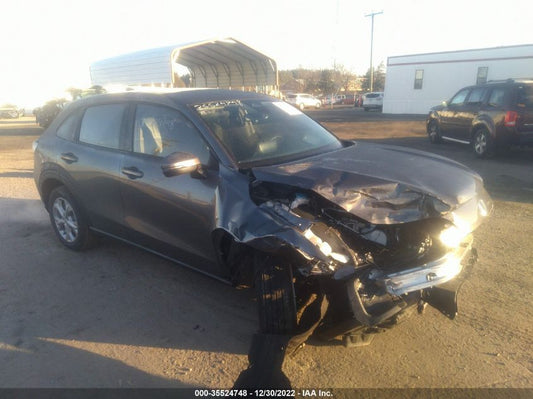 2023 HONDA HR-V LX VIN: 3CZRZ2H3XPM711083