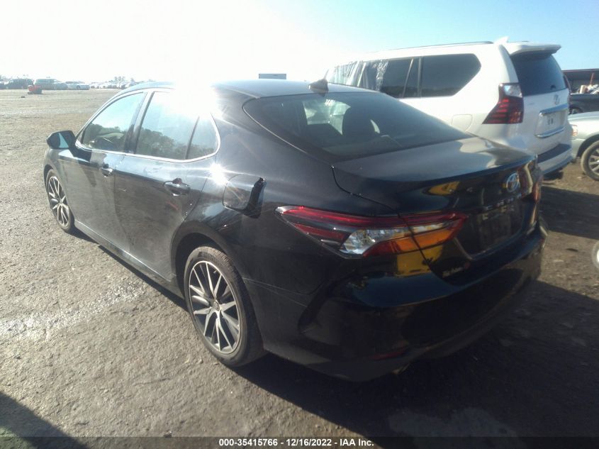 2022 TOYOTA CAMRY HYBRID XLE VIN: 4T1F31AK7NU579720