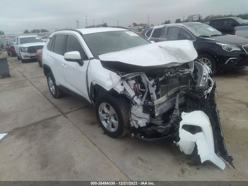 2020 TOYOTA RAV4 XLE VIN: 2T3P1RFV3LC127412