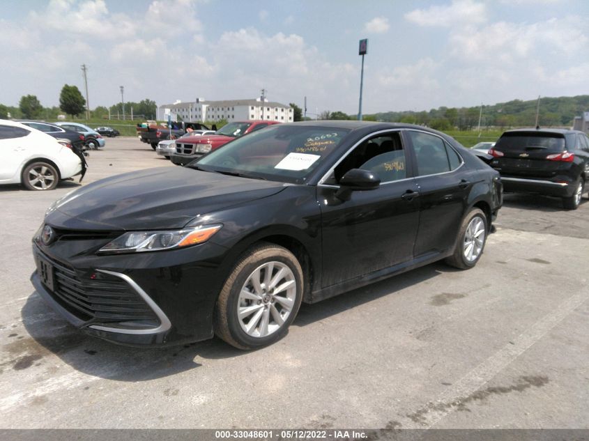 2022 TOYOTA CAMRY LE VIN: 4T1C11AK8NU660265