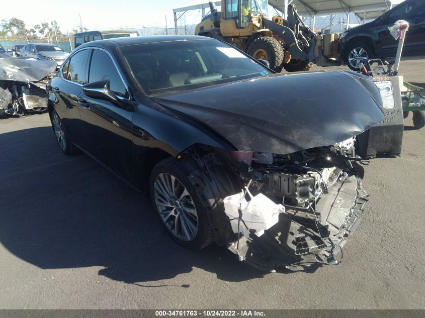 2021 LEXUS ES ES 300H VIN: 58ADA1C10MU012970