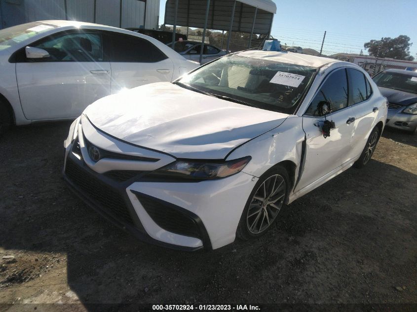 2022 TOYOTA CAMRY SE VIN: 4T1T11AK2NU678695