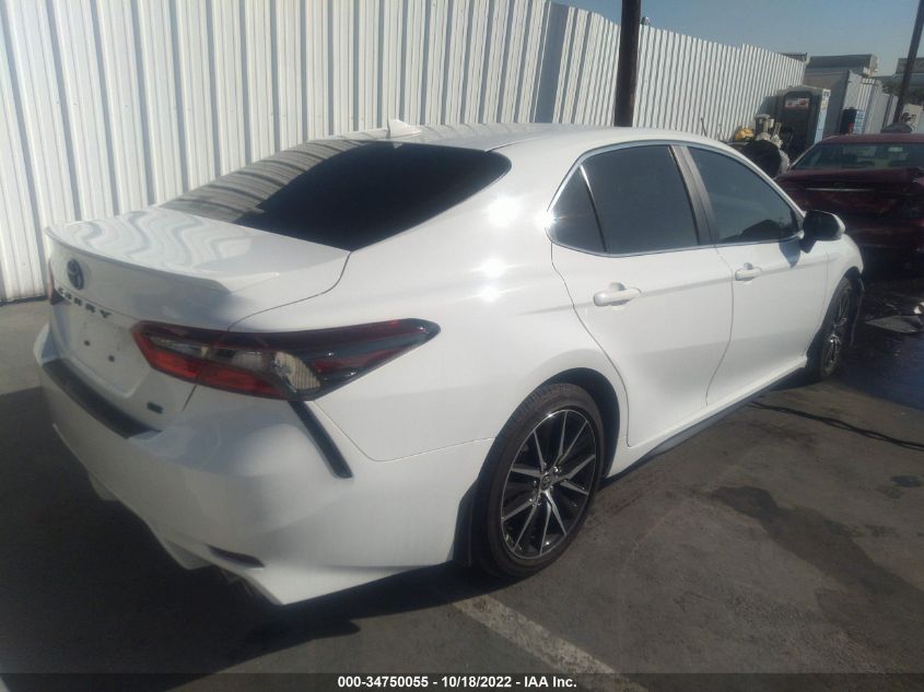 2022 TOYOTA CAMRY SE VIN: 4T1G11AK0NU686196