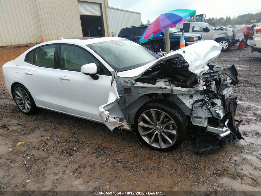 2021 VOLVO S60 MOMENTUM VIN: 7JR102FK3MG094835