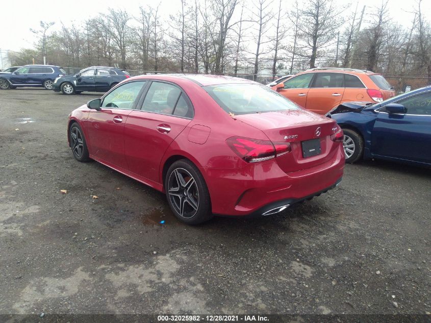 2021 MERCEDES-BENZ A-CLASS A 220 VIN: W1K3G4FB7MJ273077