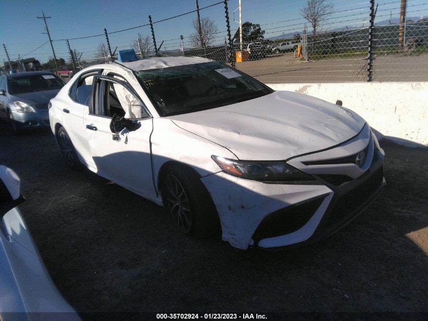 2022 TOYOTA CAMRY SE VIN: 4T1T11AK2NU678695
