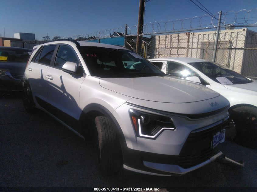 2023 KIA NIRO EX VIN: KNDCR3LE6P5057229