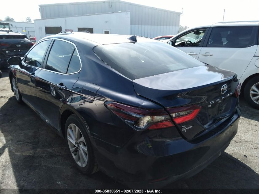 2022 TOYOTA CAMRY LE VIN: 4T1C11AKXNU629017