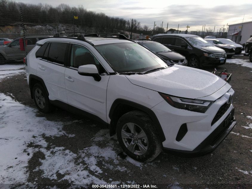 2022 TOYOTA RAV4 XLE VIN: 2T3P1RFV6NC291918