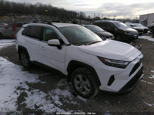 2022 TOYOTA RAV4 XLE VIN: 2T3P1RFV6NC291918