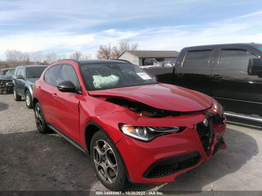 2021 ALFA ROMEO STELVIO VIN: ZASPAKAN7M7D17778