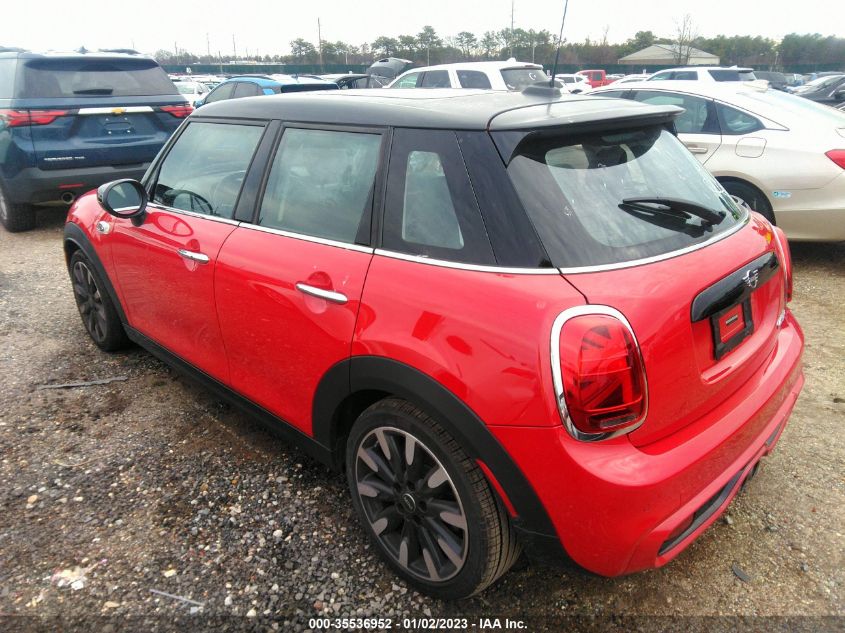 2021 MINI HARDTOP 4 DOOR COOPER S VIN: WMWXU9C04M2P22243