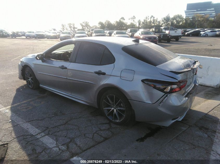 2022 TOYOTA CAMRY SE VIN: 4T1G11BK2NU053195