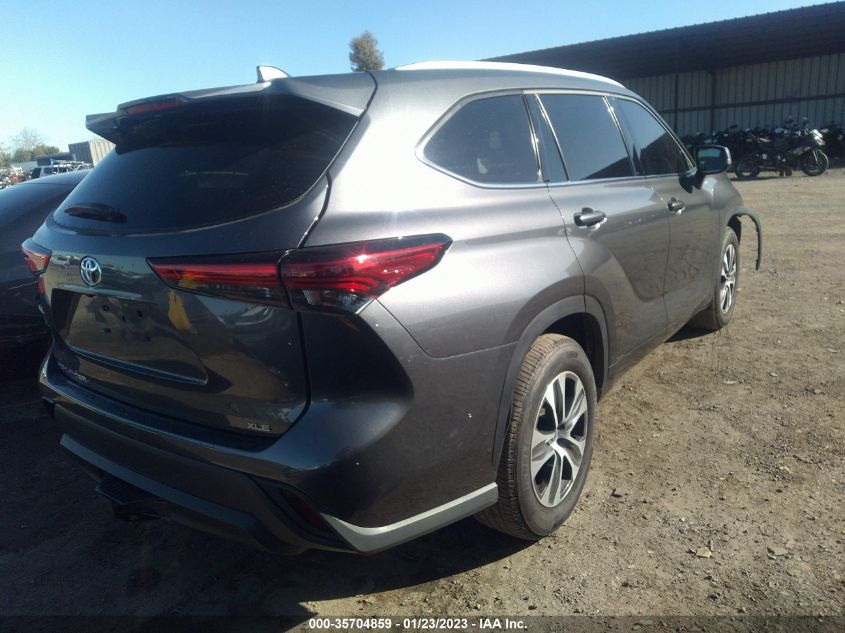 2022 TOYOTA HIGHLANDER XLE VIN: 5TDHZRAH9NS545944