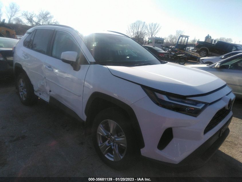2022 TOYOTA RAV4 XLE VIN: 2T3P1RFV2NC308942