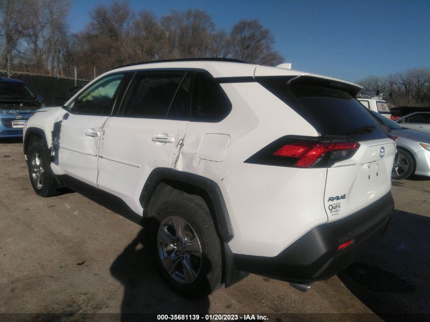2022 TOYOTA RAV4 XLE VIN: 2T3P1RFV2NC308942