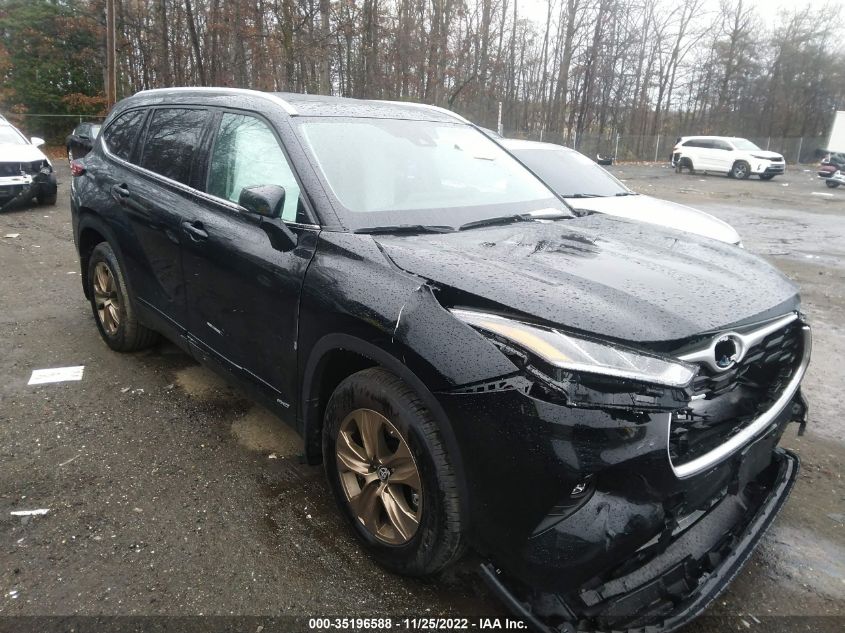 2022 TOYOTA HIGHLANDER HYBRID XLE BRONZE VIN: 5TDABRCH4NS560449
