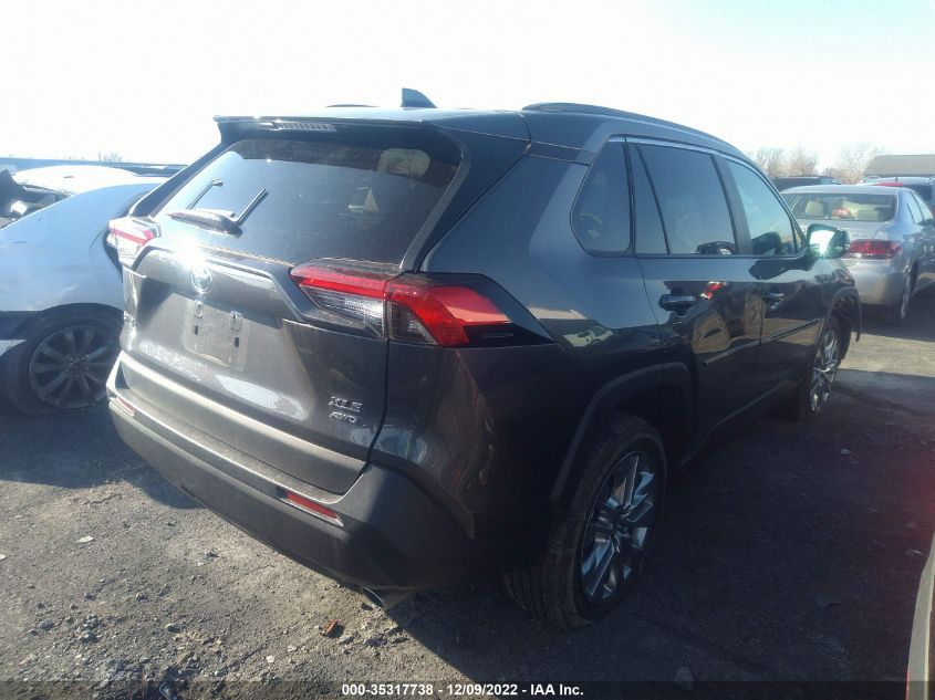 2022 TOYOTA RAV4 XLE PREMIUM VIN: 2T3A1RFV4NC288408
