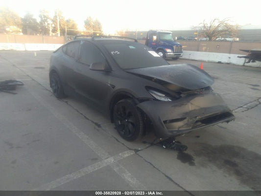 2022 TESLA MODEL Y LONG RANGE VIN: 7SAYGAEE4NF348551