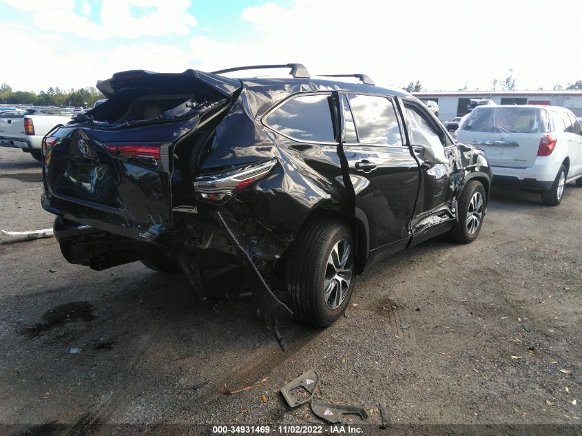2021 TOYOTA HIGHLANDER XLE VIN: 5TDGZRAH7MS086925