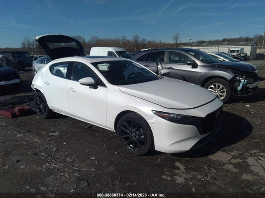 2022 MAZDA MAZDA3 HATCHBACK PREMIUM VIN: JM1BPBML0N1500553