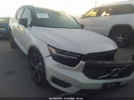 2021 VOLVO XC40 R-DESIGN VIN: YV4162UM2M2468007