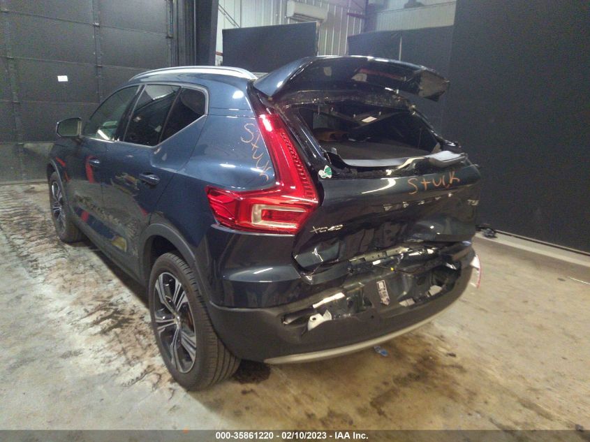 2022 VOLVO XC40 INSCRIPTION VIN: YV4162UL7N2661245