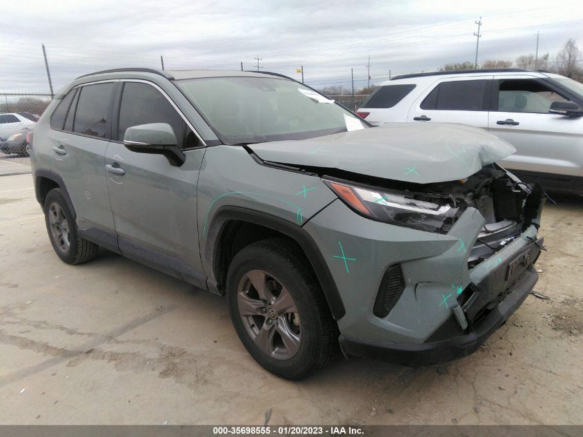 2022 TOYOTA RAV4 HYBRID XLE VIN: JTMRWRFV6ND143581