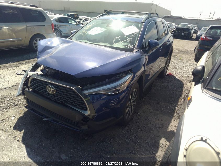2022 TOYOTA COROLLA CROSS XLE VIN: 7MUDAABG5NV030555