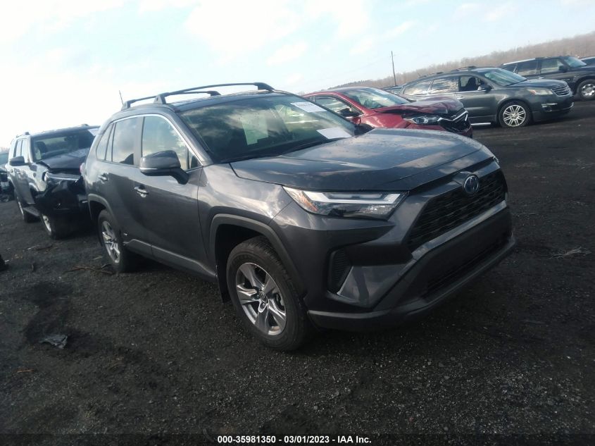 2022 TOYOTA RAV4 HYBRID XLE VIN: JTMRWRFV8ND152881