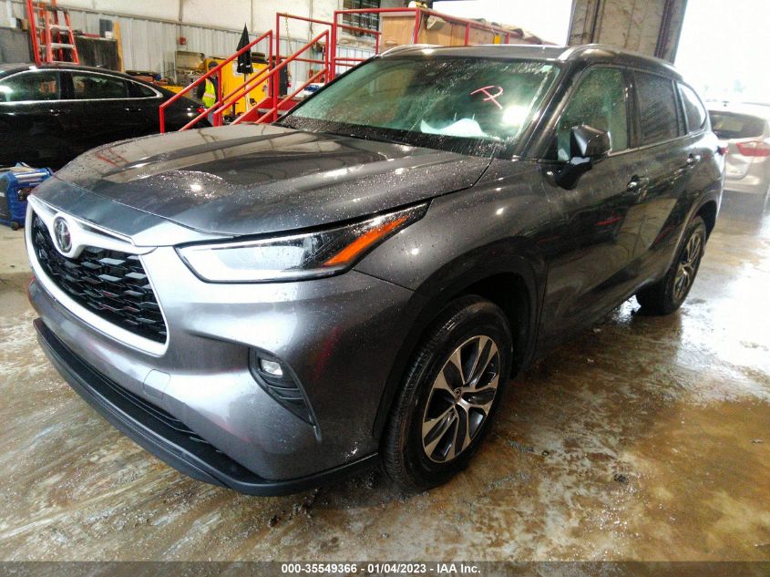2021 TOYOTA HIGHLANDER XLE VIN: 5TDGZRAH7MS086407