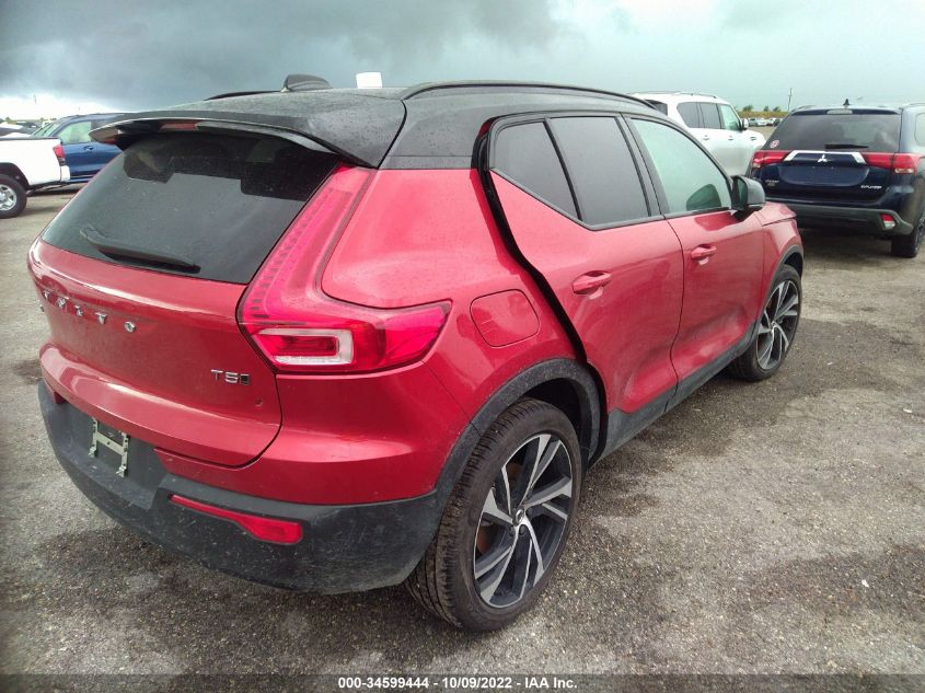 2021 VOLVO XC40 R-DESIGN VIN: YV4162UM5M2572927