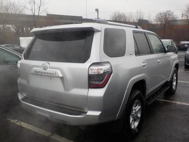 2022 TOYOTA 4RUNNER SR5 VIN: JTEMU5JR8N6020089