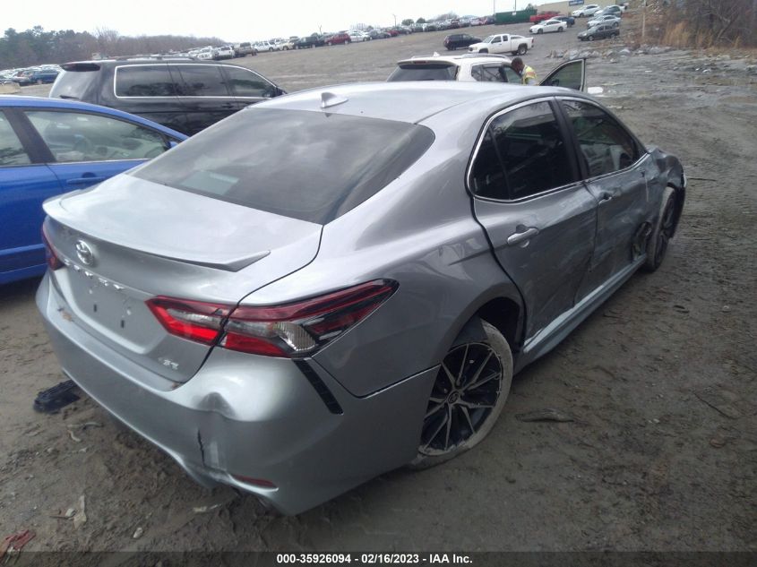 2022 TOYOTA CAMRY SE VIN: 4T1T11AK4NU647464