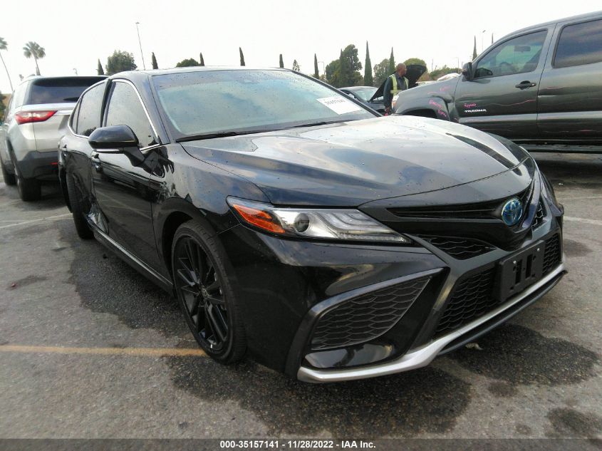 2022 TOYOTA CAMRY HYBRID XSE VIN: 4T1K31AK3NU576893