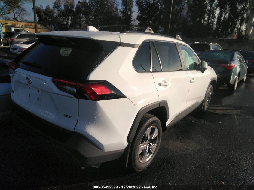 2022 TOYOTA RAV4 XLE VIN: 2T3W1RFV1NC208603