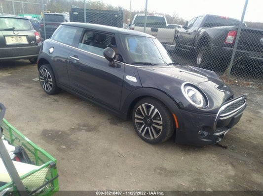 2021 MINI HARDTOP 2 DOOR COOPER S VIN: WMWXR5C06M2N51229