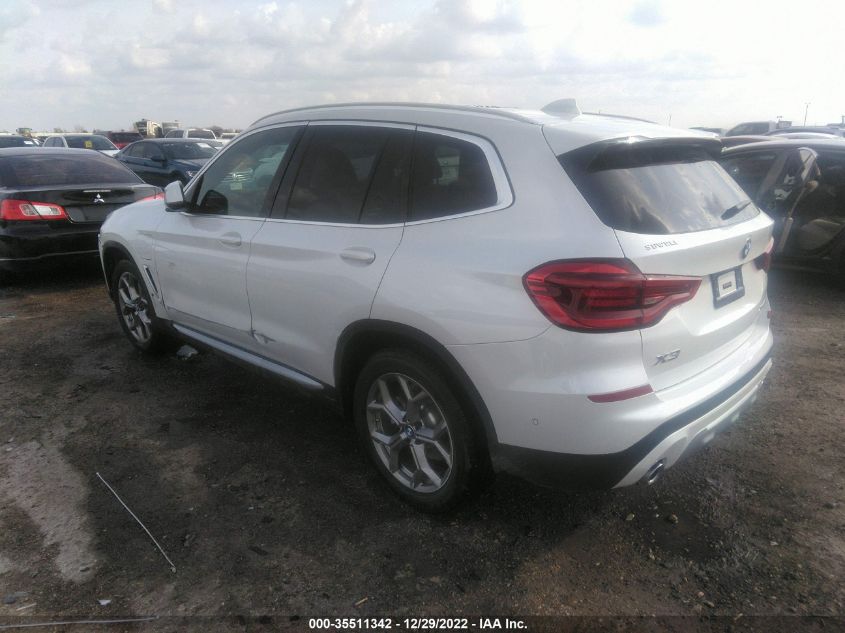 2021 BMW X3 XDRIVE30E VIN: 5UXTS1C09M9F04686