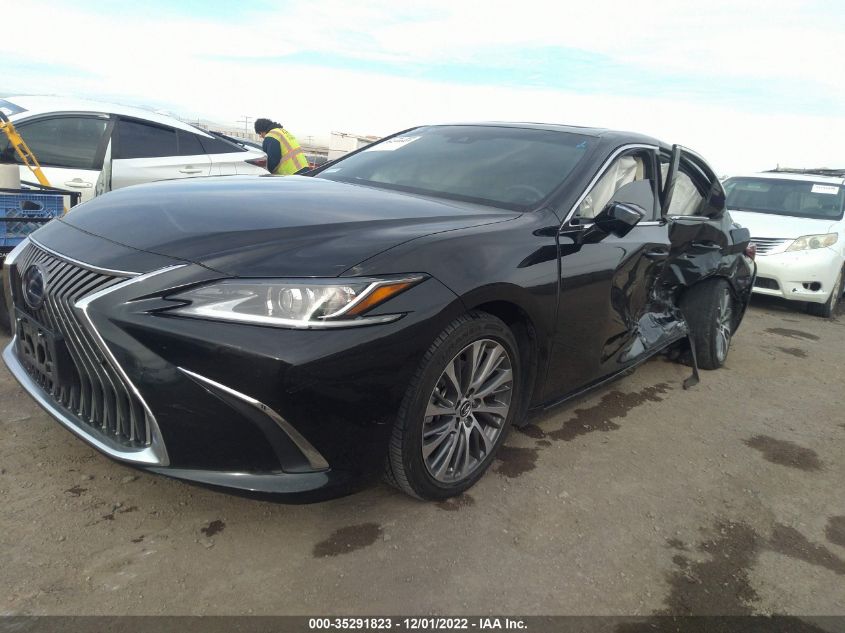 2021 LEXUS ES ES 300H VIN: 58ADA1C15MU003391
