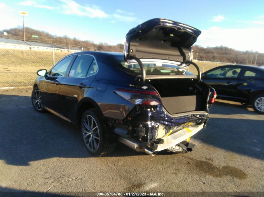 2022 TOYOTA CAMRY HYBRID XLE VIN: 4T1F31AK6NU596346