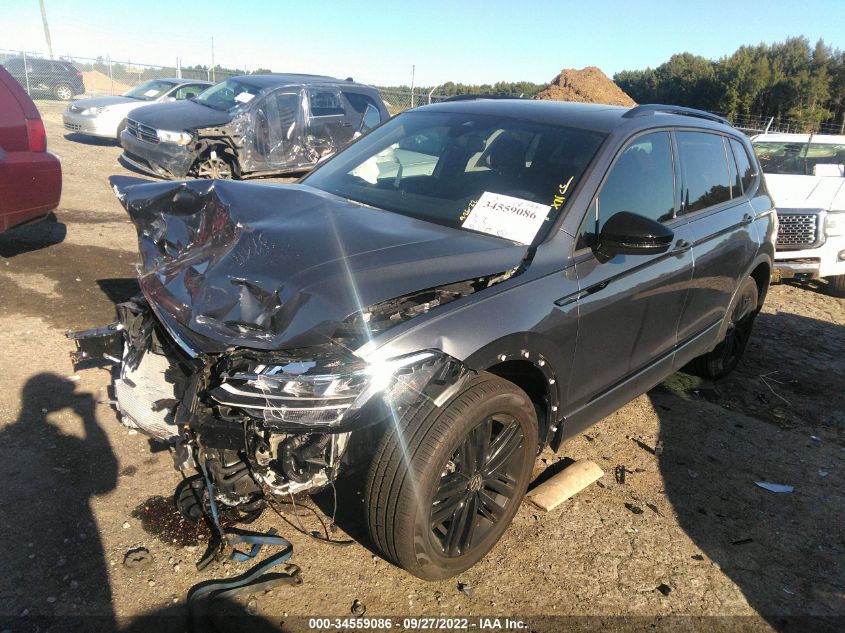 2022 VOLKSWAGEN TIGUAN SE R-LINE BLACK VIN: 3VVCB7AX2NM104586