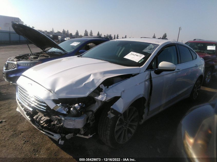 2020 FORD FUSION SE VIN: 3FA6P0T93LR114469