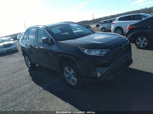 2021 TOYOTA RAV4 XLE VIN: 2T3P1RFV7MC203246