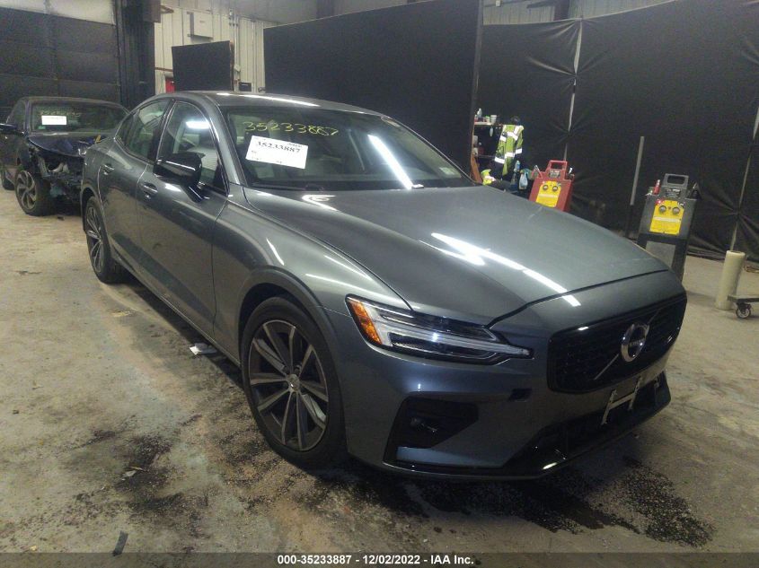 2021 VOLVO S60 MOMENTUM VIN: 7JR102FZ2MG108740