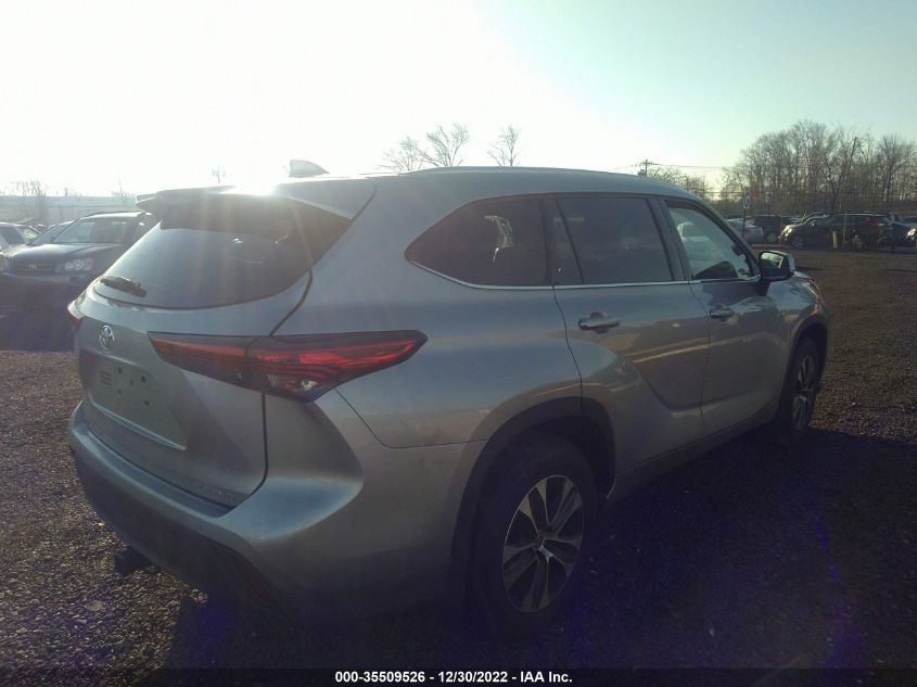 2021 TOYOTA HIGHLANDER XLE VIN: 5TDGZRBH6MS528253
