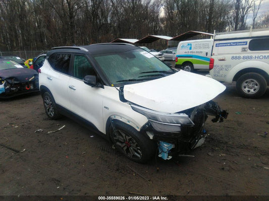 2022 KIA SELTOS SX VIN: KNDETCA28N7343216