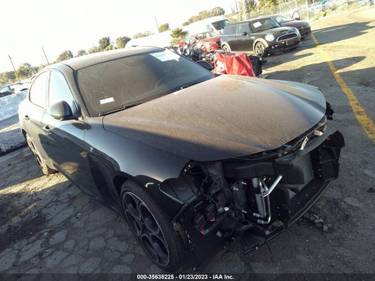 2022 ALFA ROMEO GIULIA TI VIN: ZARFAMBN9N7661991