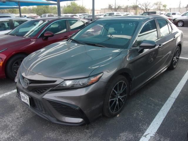 2022 TOYOTA CAMRY SE VIN: 4T1G11AK1NU639873
